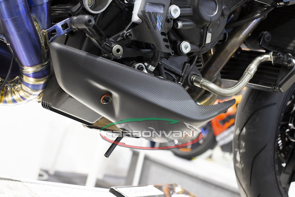 CARBONVANI - MV AGUSTA DRAGSTER 800 CARBON FIBER RIGHT HAND BELLY PAN (2018+) CARBONVANI - MV AGUSTA DRAGSTER 800 CARBON FIBER RIGHT HAND BELLY PAN (2018+)